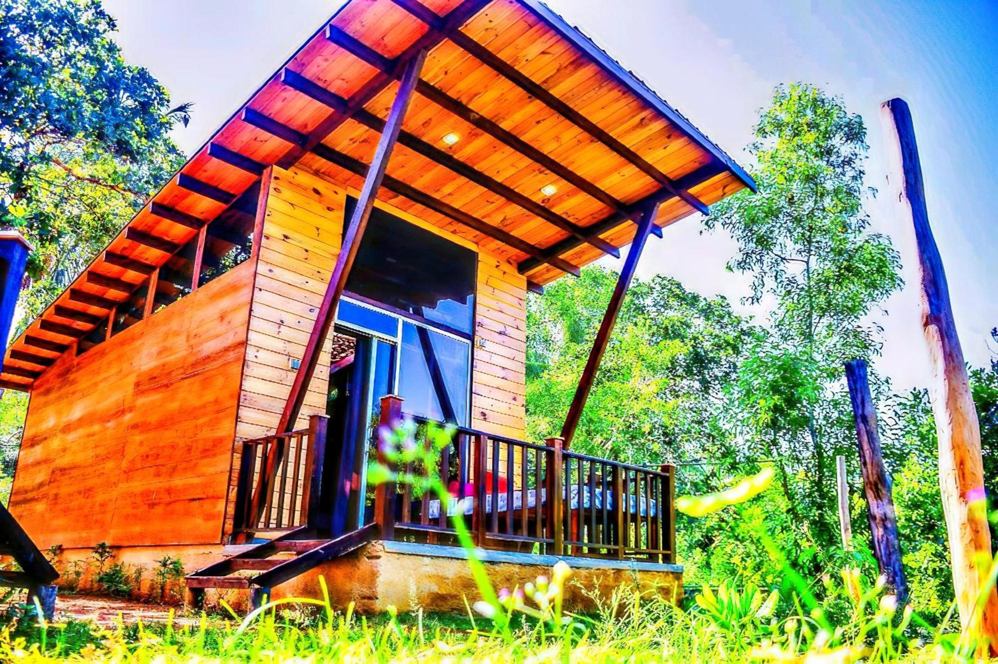Southern Edge Cabanas แทนกาลเล ภายนอก รูปภาพ