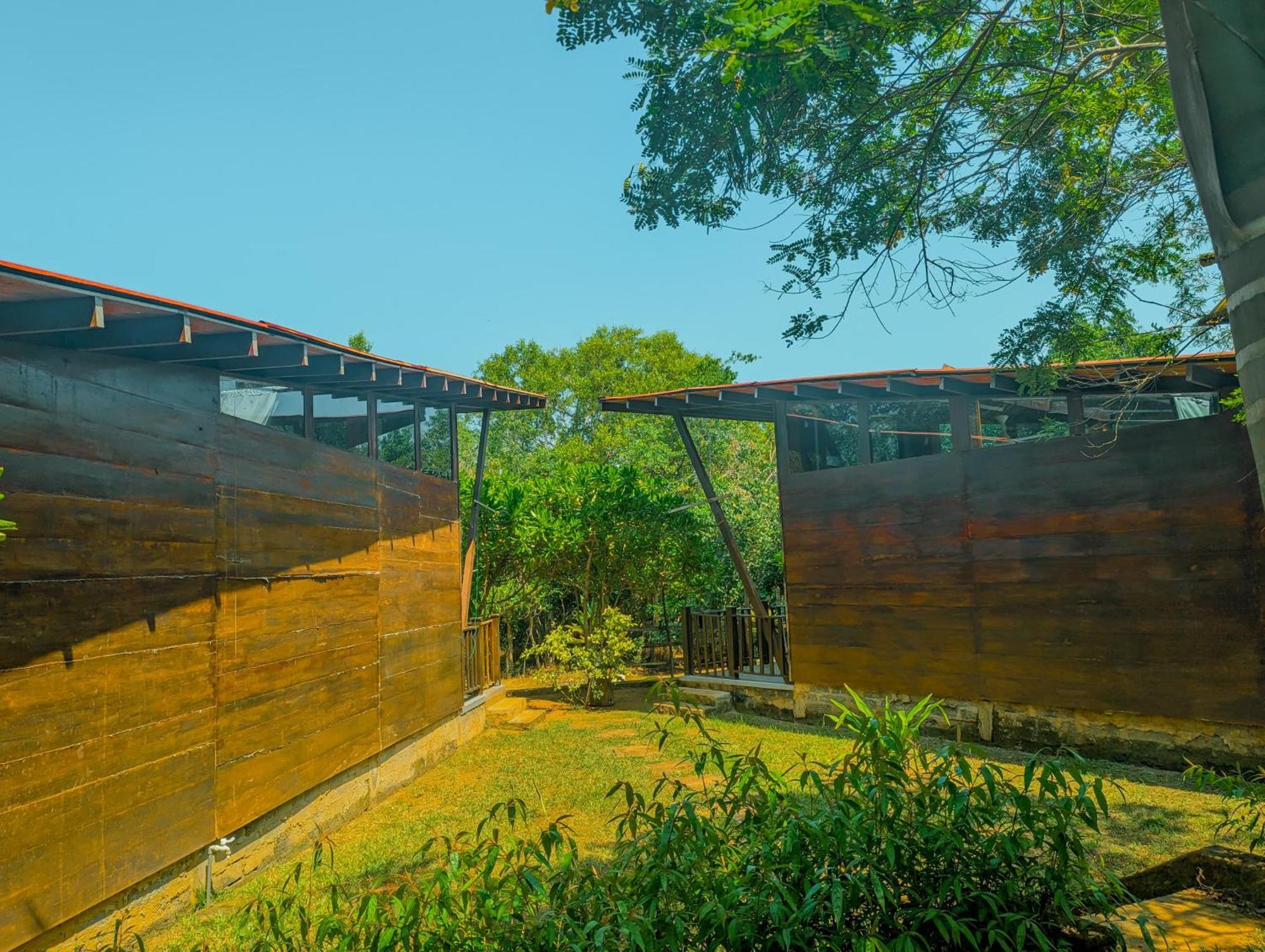 Southern Edge Cabanas แทนกาลเล ภายนอก รูปภาพ